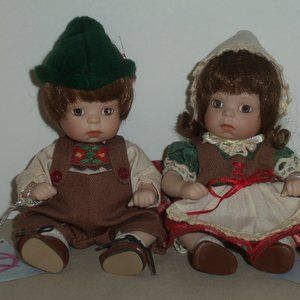 Marie Osmond Hansel & Gretel Petite Amour Porcelain Dolls